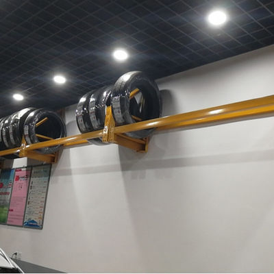 Kundenspezifisches Logo Heavy Duty Tire Rack Gestell LH, Wandbehang-Reifen beanspruchen verdickten, Stahlpräsentationsständer für Geschäft stark