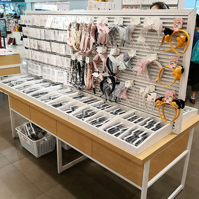 TÜV-Zulassung HongChuang Eisen- und Holzregale für Boutique, Metallregal ausstellen