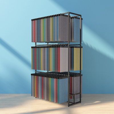 Kundenspezifischer Schicht-Kleidungs-Organisator-Rack Black Three-Reihen-Gewebe-Präsentationsständer